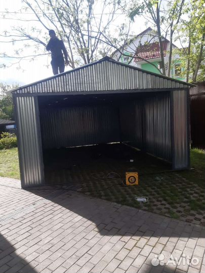Гараж металлический хозблок пенал