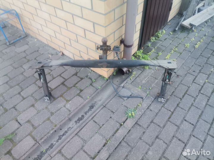 Фаркоп на Ауди 100 С4