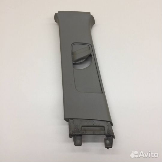 Обшивка/накладка стойки Toyota RAV4