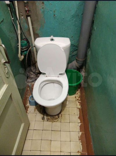 Комната 15 м² в 3-к., 4/4 эт.