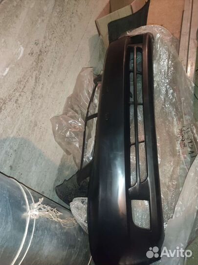 Продаю Бампер передний на chevrolet