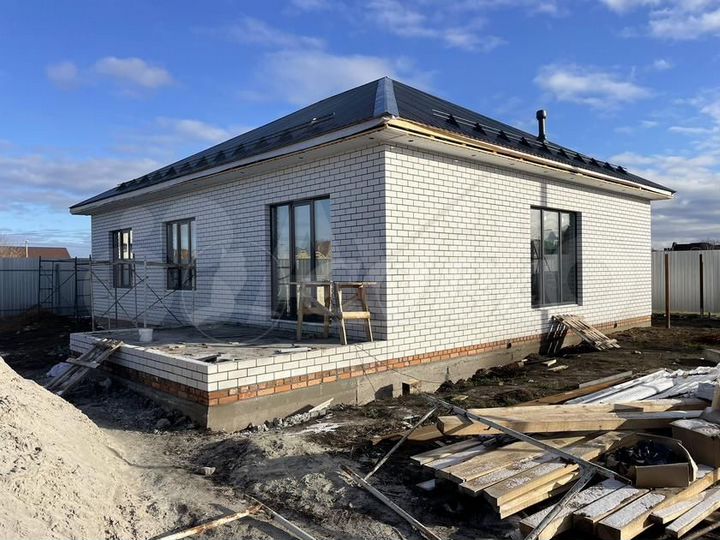 Коттедж 110 м² на участке 7 сот.