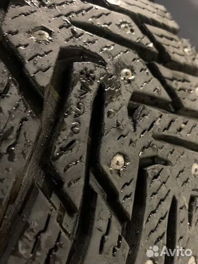 Nokian Tyres Hakkapeliitta 8 225/45 R18 и 245/40 R18