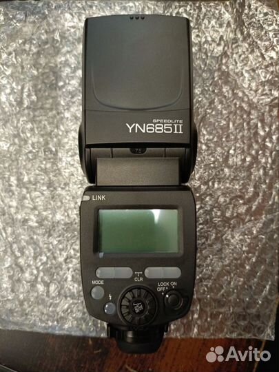 Вспышка Yongnuo Speedlite YN685