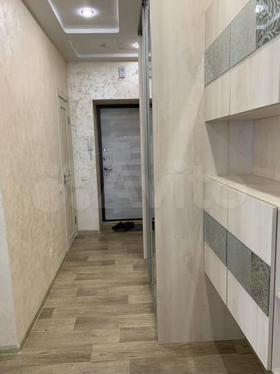 2-к. квартира, 65 м², 6/9 эт.