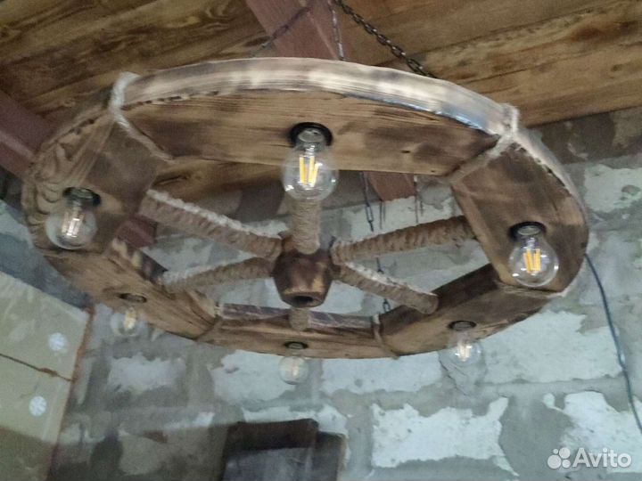 Вешалка в прихожую дерево