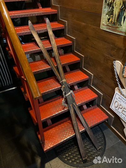 Лыжи старинные СССР