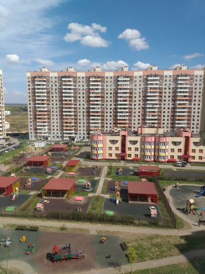 2-к. квартира, 60 м², 10/18 эт.