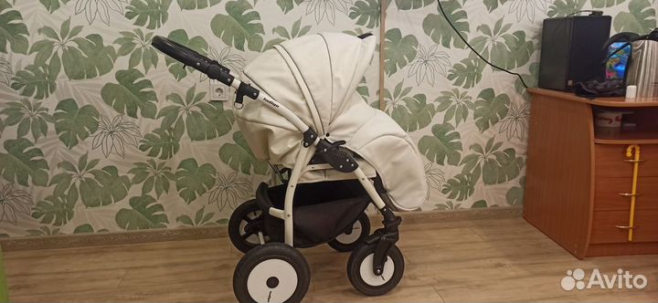 Продам детскую коляску