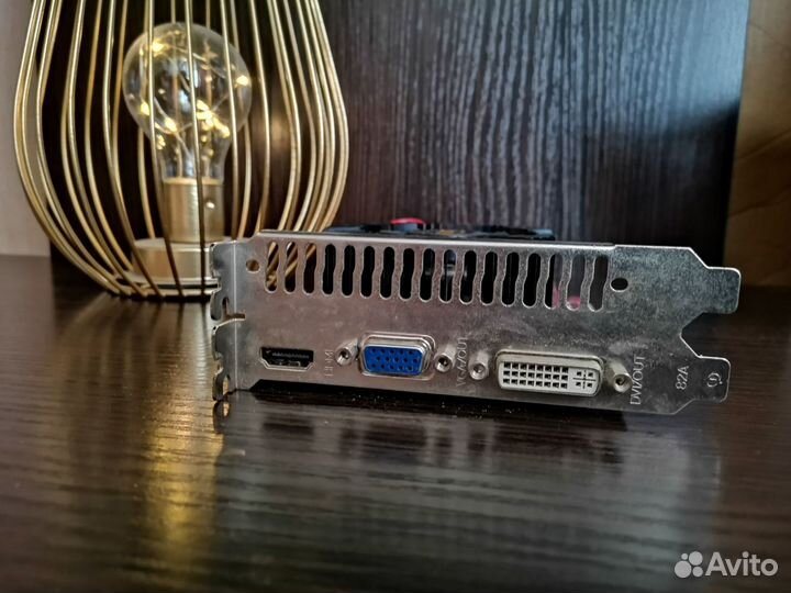 Видеокарта Gf9800gt на 1gb, hdml, затычка