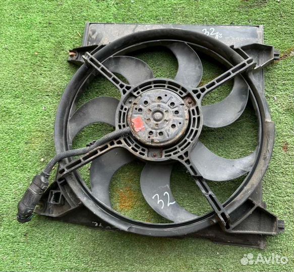 Вентилятор радиатора Hyundai Santa Fe 2.0 2004