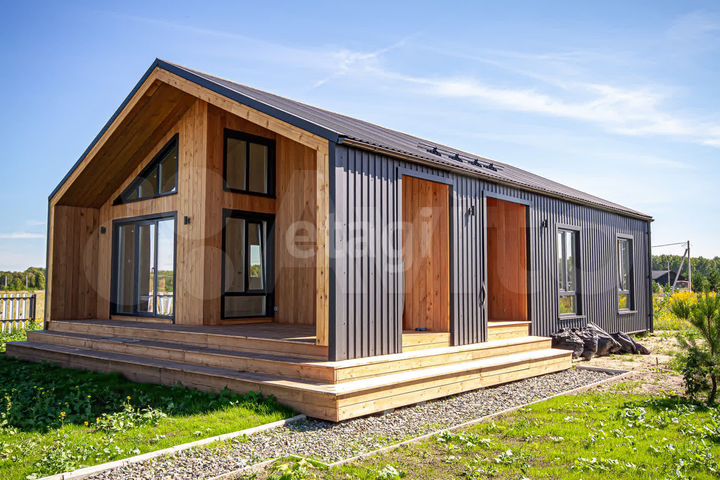 Коттедж 108,7 м² на участке 10 сот.