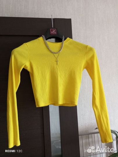 Укороченный лонгслив