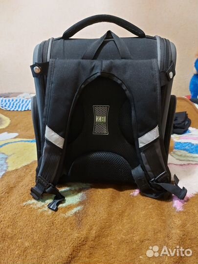 Школьный рюкзак