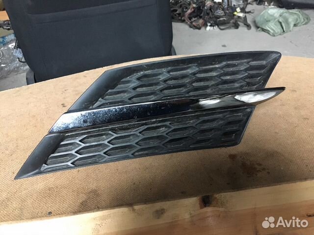 Toyota RAV 4 XA30 Решетка радиатора левая