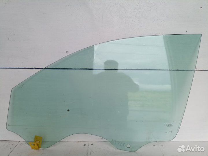 Стекло двери переднее левое Porsche Cayenne Turbo