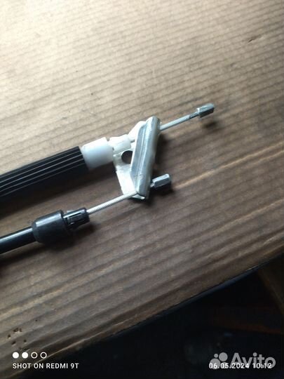 Трос ручного тормоза ford фокус 2