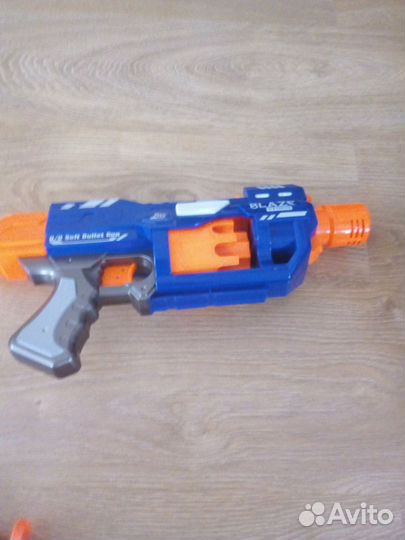 Продам игрушки для мальчика автоматы 