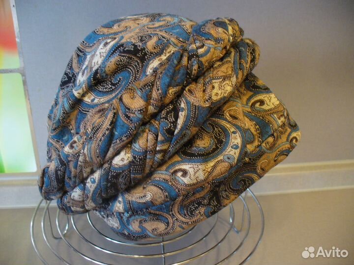 Головные уборы женские