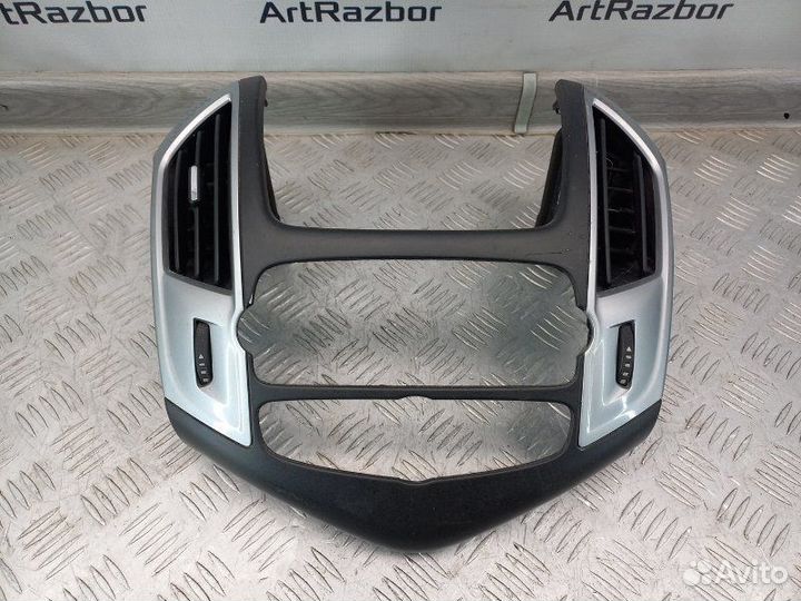 Рамка магнитолы Chevrolet Cruze 1 1.6 F16D3 109Л.С