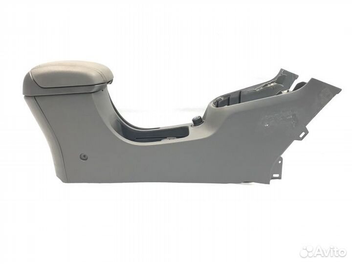 Подлокотник Chevrolet Cruze седан 1.8 2010