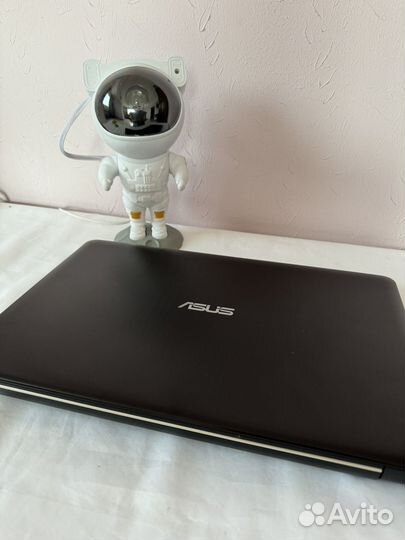 Asus x541s