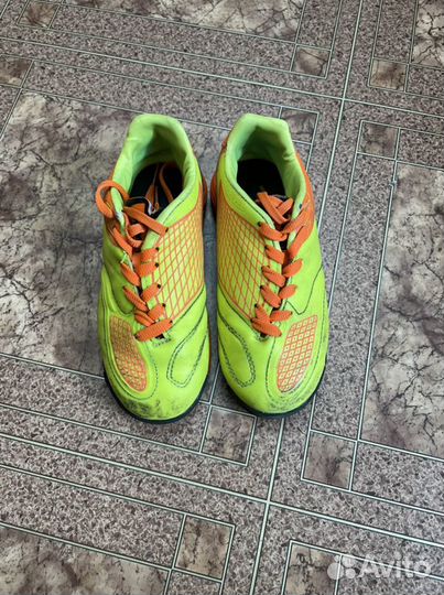 Детские бутсы