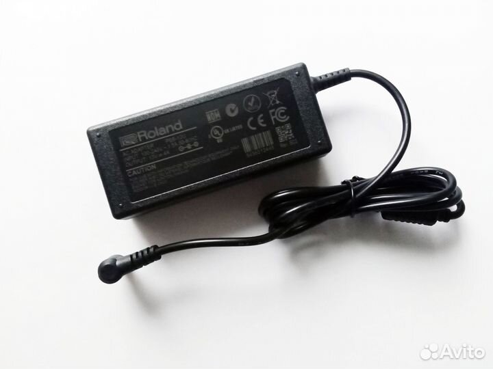 Блок питания для комбика Roland AC-33, AC-40