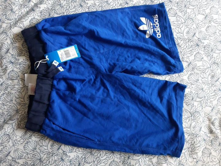 Шорты adidas NEO разм 44-46 муж