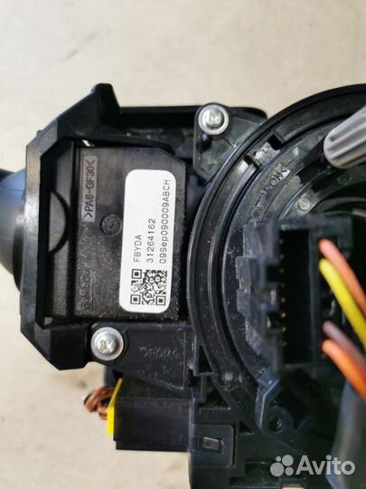 Подрулевой переключатель Volvo V70