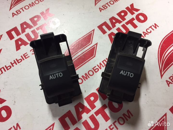 Кнопка стеклоподъемника Toyota Land Cruiser Pradо