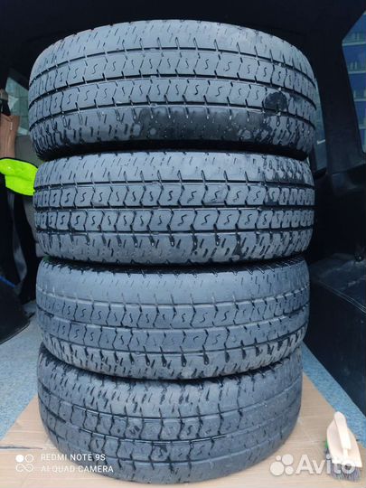 Matador MPS 330 Maxilla 2 215/65 R16 106