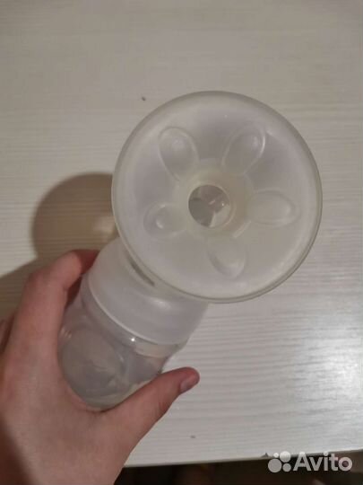 Молокоотсос avent ручной