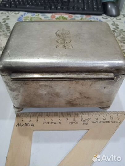Шкатулка металическая, старинная
