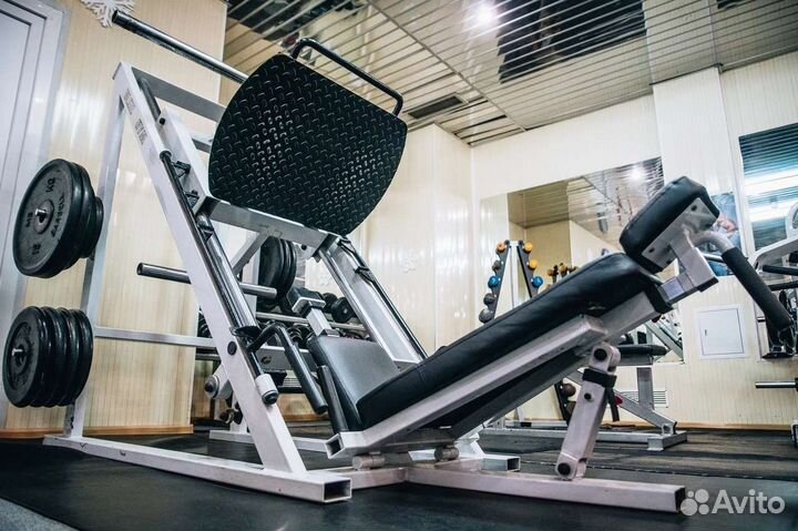 Тренажёрный зал Железный Мир