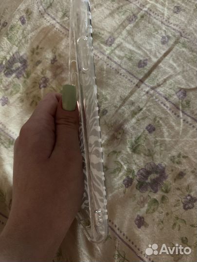 Чехол на iPhone 11