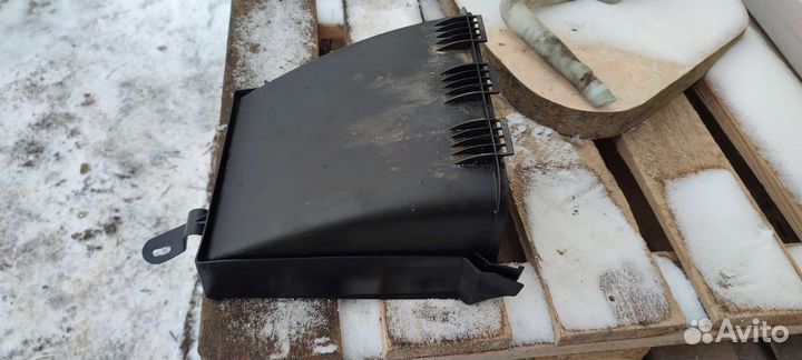 Мерседес W 211 корпус фильтра салона