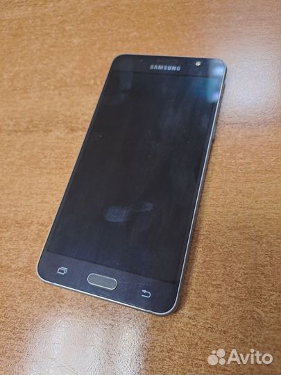 Samsung Galaxy J5 (2016), 2/16 ГБ