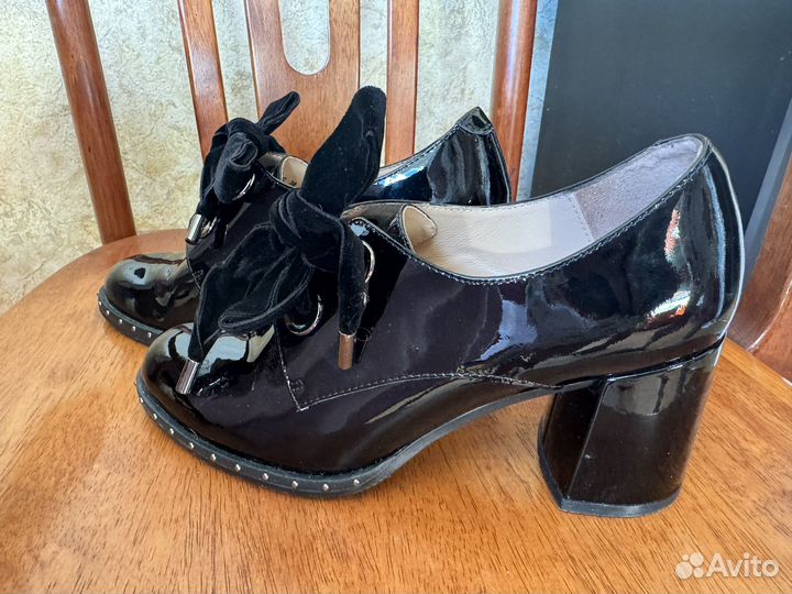 Полуботинки женские