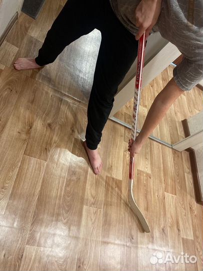 Клюшка хоккейная