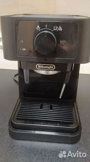 Кофеварка рожковая Delonghi EC230