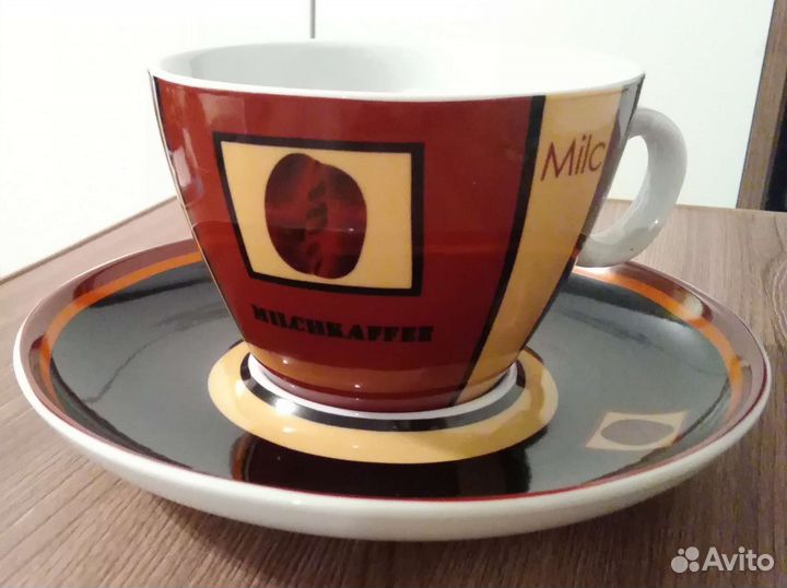 Чашка с блюдцем