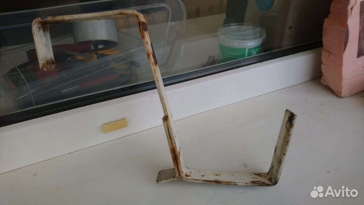 Кронштейн (подвес) для цветов балконный