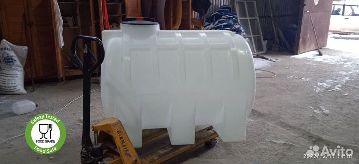 Бочка для воды 1000 / Бак пластиковый