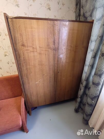 Платяной шкаф бу