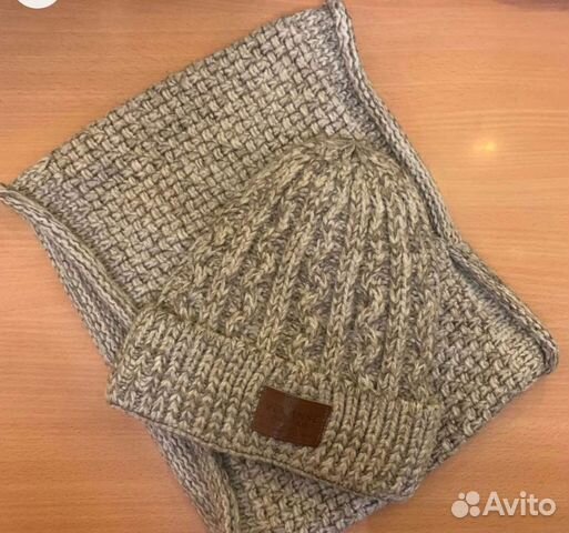 Комплект шапка и снуд