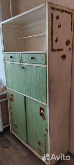 Старинный ретро буфет, сервант СССР
