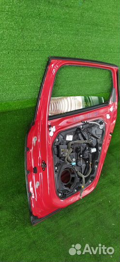 Дверь задняя правая в сборе задняя правая Volvo