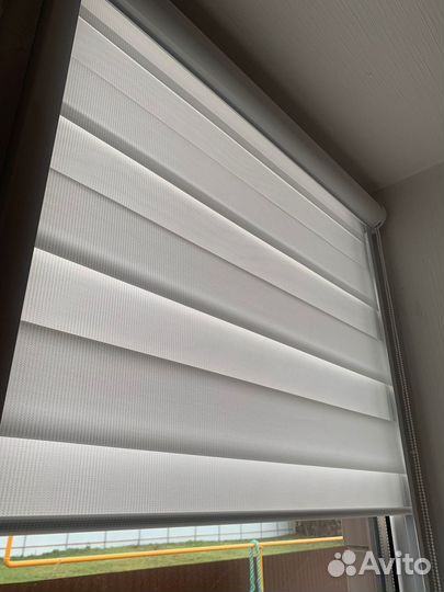 Рулонные шторы зебра