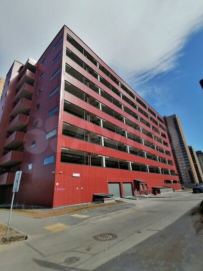 Машиноместо, 13 м²